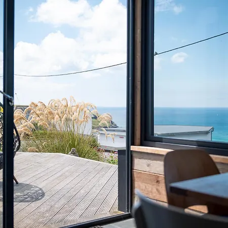 Blue Bay House *